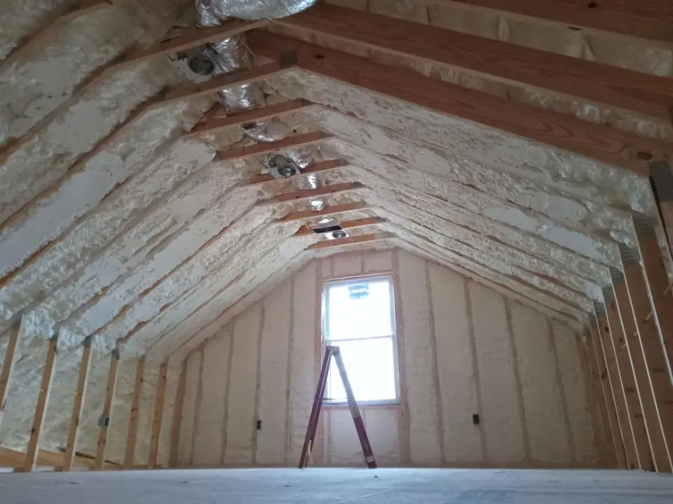Spray foam roofing application for Crawl Space Insulation project in Land O' Lakes
